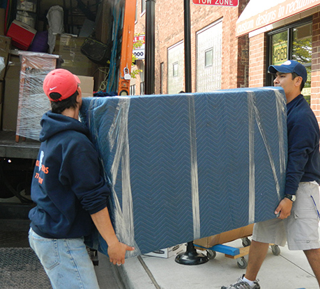 wolley gallery image 01 Wolley Movers Chicago