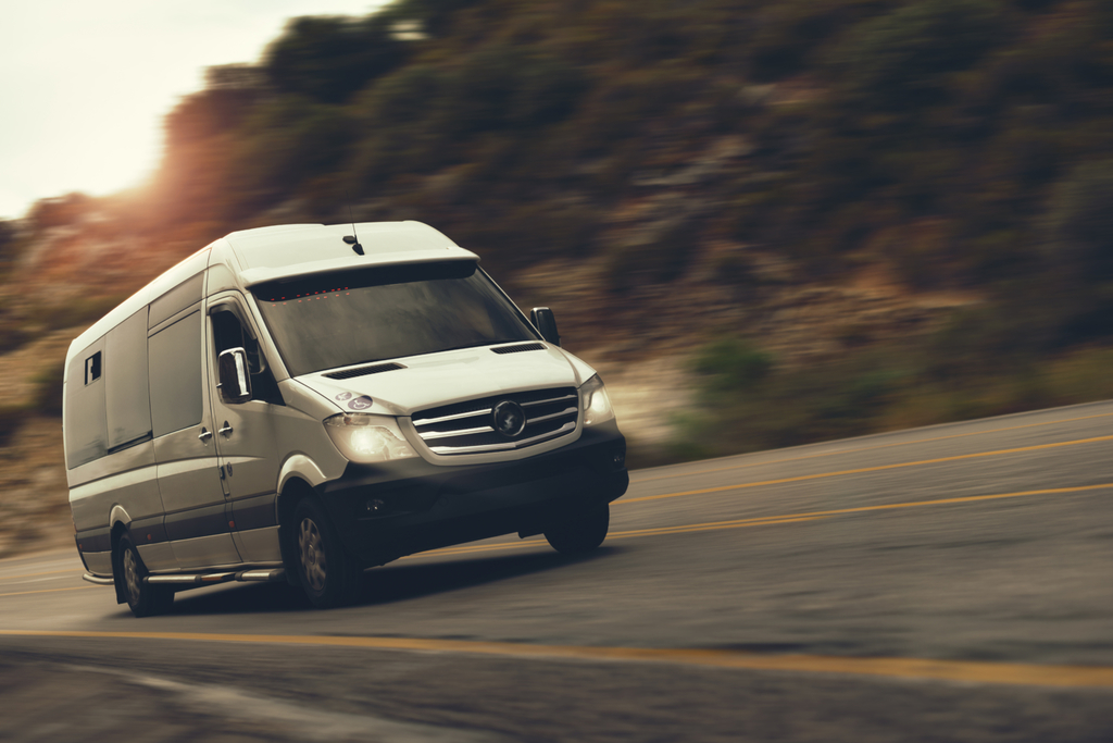 Mercedes Sprinter Service Picture Box