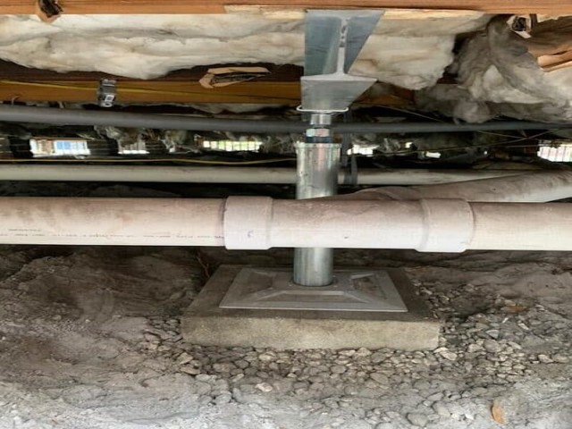 2 Clewiston Crawl Space Repair