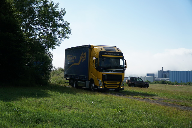 DSC05915 TRUCK MEETS AIRFIELD 2022 in ErndtebrÃ¼ck Schameder "Save the Date!" powered by www.truck-pics.eu & www.lkw-fahrer-gesucht.com