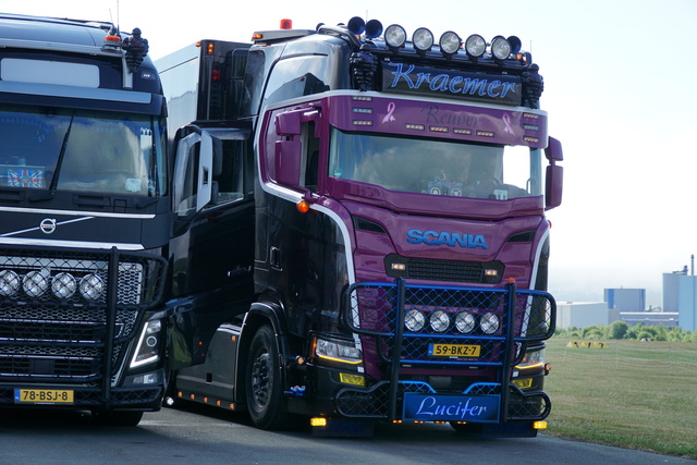 DSC05921 TRUCK MEETS AIRFIELD 2022 in ErndtebrÃ¼ck Schameder "Save the Date!" powered by www.truck-pics.eu & www.lkw-fahrer-gesucht.com