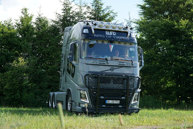 DSC06021 TRUCK MEETS AIRFIELD 2022 in ErndtebrÃ¼ck Schameder "Save the Date!" powered by www.truck-pics.eu & www.lkw-fahrer-gesucht.com