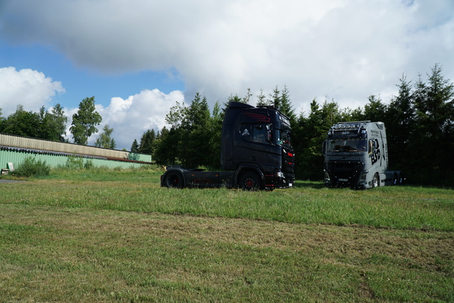 DSC06066 TRUCK MEETS AIRFIELD 2022 in ErndtebrÃ¼ck Schameder "Save the Date!" powered by www.truck-pics.eu & www.lkw-fahrer-gesucht.com