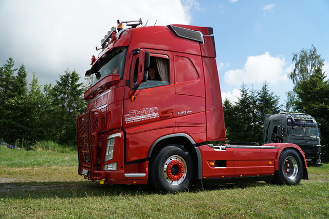 DSC06104 TRUCK MEETS AIRFIELD 2022 in ErndtebrÃ¼ck Schameder "Save the Date!" powered by www.truck-pics.eu & www.lkw-fahrer-gesucht.com