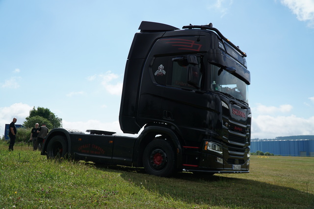 DSC06131 TRUCK MEETS AIRFIELD 2022 in ErndtebrÃ¼ck Schameder "Save the Date!" powered by www.truck-pics.eu & www.lkw-fahrer-gesucht.com