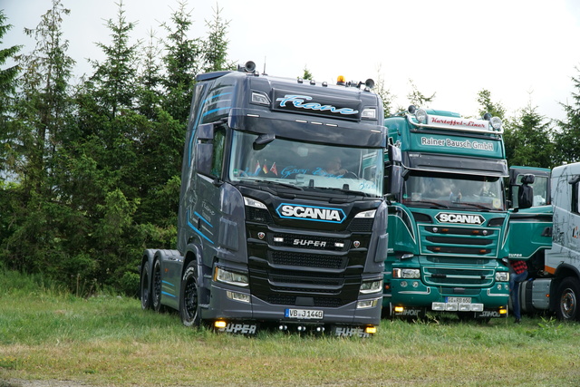 DSC06267 TRUCK MEETS AIRFIELD 2022 in ErndtebrÃ¼ck Schameder "Save the Date!" powered by www.truck-pics.eu & www.lkw-fahrer-gesucht.com