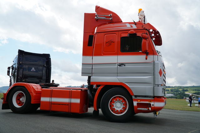 DSC06307 TRUCK MEETS AIRFIELD 2022 in ErndtebrÃ¼ck Schameder "Save the Date!" powered by www.truck-pics.eu & www.lkw-fahrer-gesucht.com