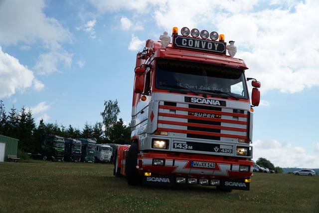 DSC06330 TRUCK MEETS AIRFIELD 2022 in ErndtebrÃ¼ck Schameder "Save the Date!" powered by www.truck-pics.eu & www.lkw-fahrer-gesucht.com