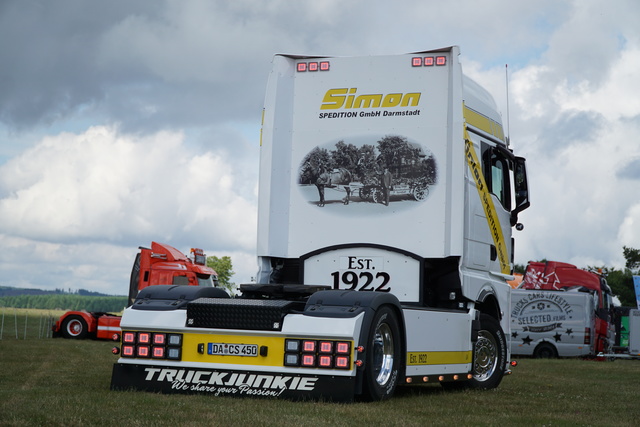 DSC06399 TRUCK MEETS AIRFIELD 2022 in ErndtebrÃ¼ck Schameder "Save the Date!" powered by www.truck-pics.eu & www.lkw-fahrer-gesucht.com