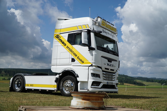 DSC06424 TRUCK MEETS AIRFIELD 2022 in ErndtebrÃ¼ck Schameder "Save the Date!" powered by www.truck-pics.eu & www.lkw-fahrer-gesucht.com