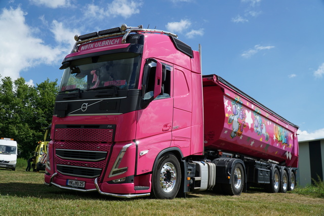 DSC06459 TRUCK MEETS AIRFIELD 2022 in ErndtebrÃ¼ck Schameder "Save the Date!" powered by www.truck-pics.eu & www.lkw-fahrer-gesucht.com