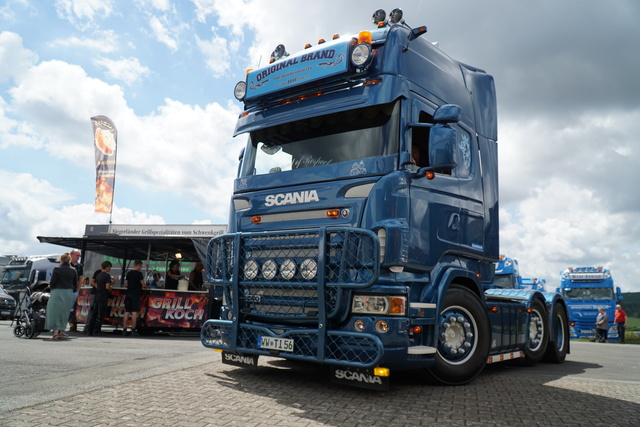 DSC06604 Truck meets Airfield 2022 am Flugplatz ErndtebrÃ¼ck-Schameder, #truckmeetsairfield, #truckpicsfamily