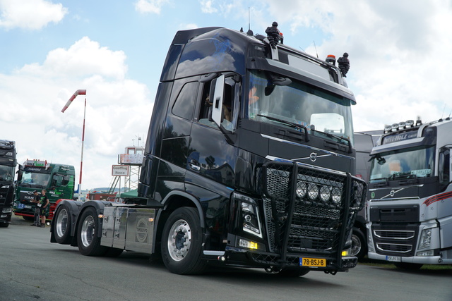 DSC06648 Truck meets Airfield 2022 am Flugplatz ErndtebrÃ¼ck-Schameder, #truckmeetsairfield, #truckpicsfamily