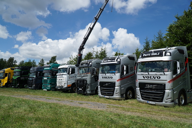 DSC06865 Truck meets Airfield 2022 am Flugplatz ErndtebrÃ¼ck-Schameder, #truckmeetsairfield, #truckpicsfamily