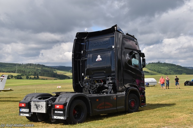 DSC 0103 Truck meets Airfield 2022 am Flugplatz ErndtebrÃ¼ck-Schameder, #truckmeetsairfield, #truckpicsfamily