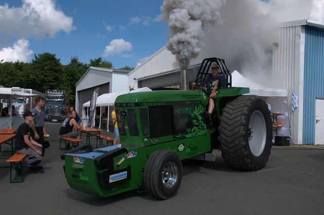  DSC5770 TRUCK MEETS AIRFIELD 2022 in ErndtebrÃ¼ck Schameder "Save the Date!" powered by www.truck-pics.eu & www.lkw-fahrer-gesucht.com