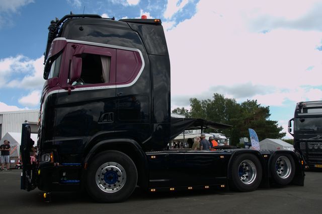  DSC5871 TRUCK MEETS AIRFIELD 2022 in ErndtebrÃ¼ck Schameder "Save the Date!" powered by www.truck-pics.eu & www.lkw-fahrer-gesucht.com