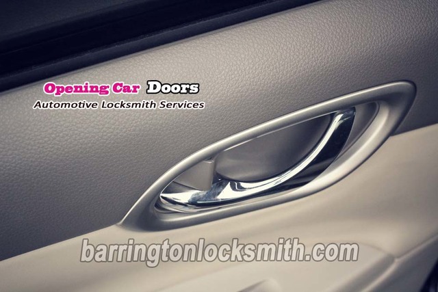 Barrington-locksmith-opening-car-doors Barrington Locksmith