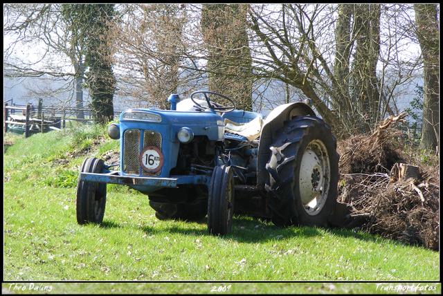 825 2009-04-02-border Landbouwmachines