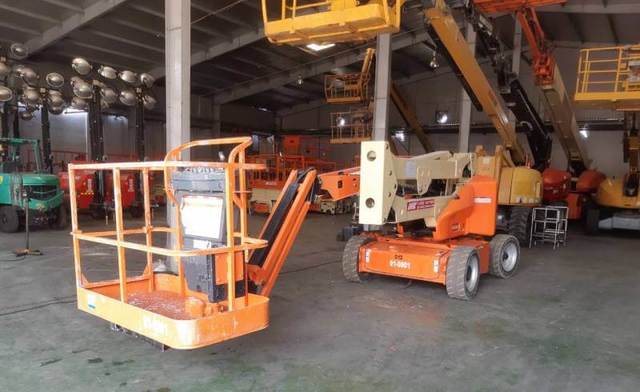 xe-nang-nguoi-boom-lift-dien Xe nÃ¢ng ngÆ°á»i