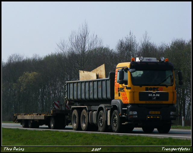 994 2009-04-06-border MAN  2009