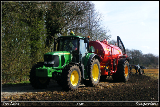 1099 2009-04-08-border Landbouwmachines