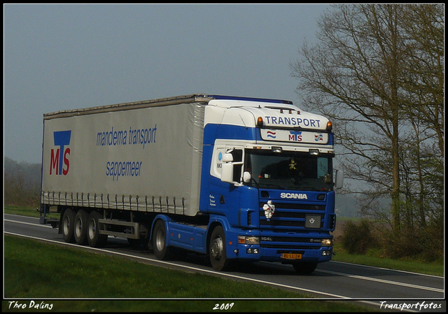 1332 2009-04-14-border Scania   2009