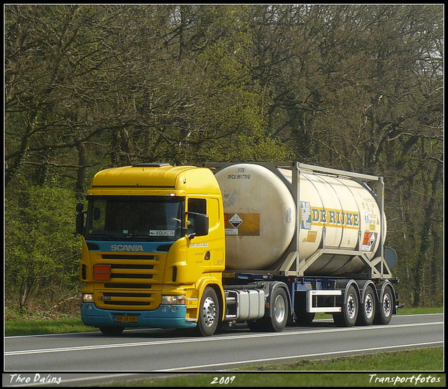 1337 2009-04-14-border Rijke, de - Spijkenisse