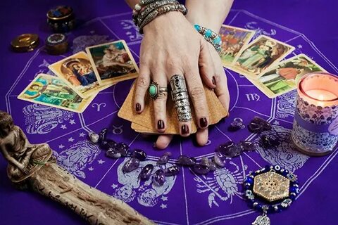 i (10) Tarot Card Reading Oakville