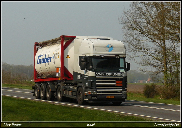 1371 2009-04-14-border Scania   2009