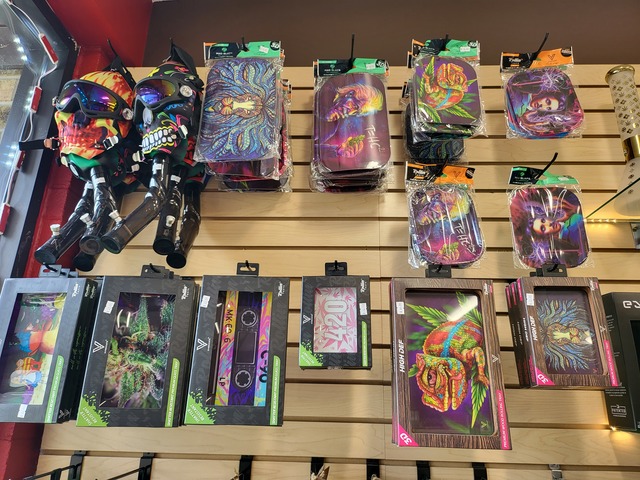 Puffcity Smoke Shop Picture Box