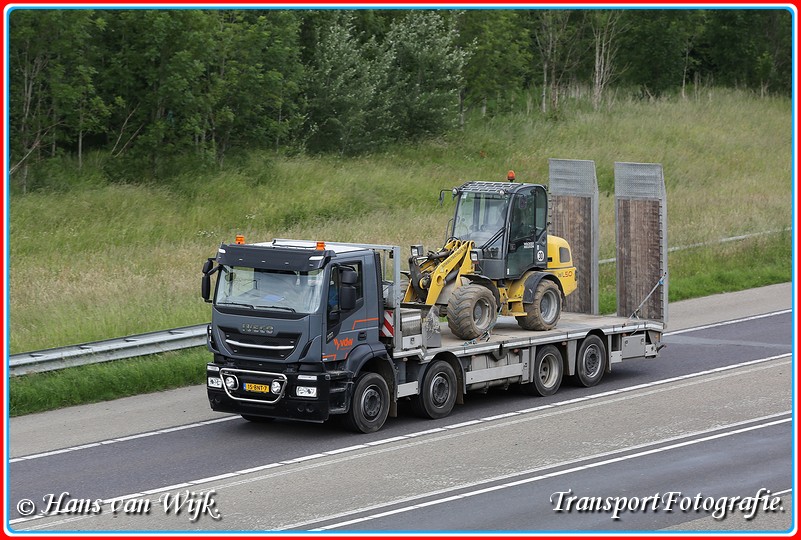 15-BNT-7-BorderMaker - Zwaartransport Motorwagens