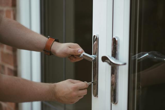 Locksmiths-in-Fareham Picture Box