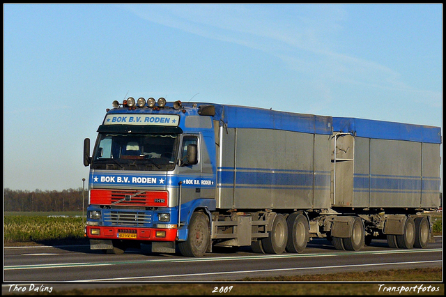 6-01-09 036-border  Volvo  2009