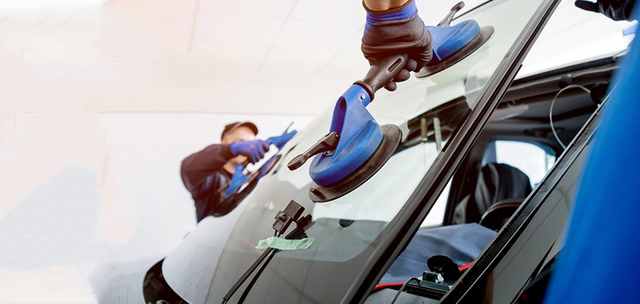 Auto glass specialist Surrey Picture Box