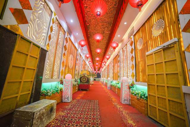 Luxury Wedding Venues & Banquet Halls at The Maide Picture Box