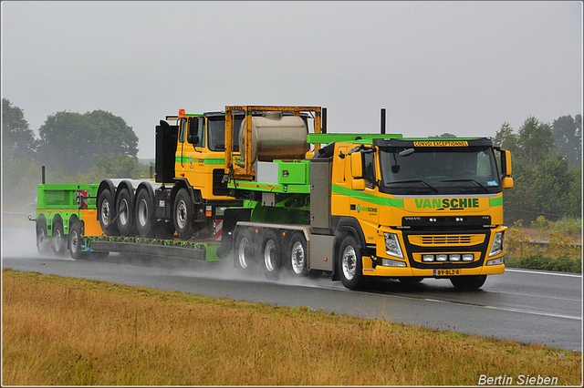 DSC 0923-border 30-07-2022 Truckstar