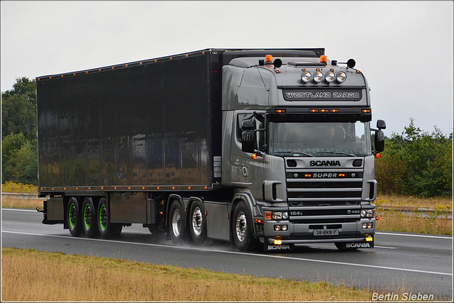 DSC 1041-border 30-07-2022 Truckstar