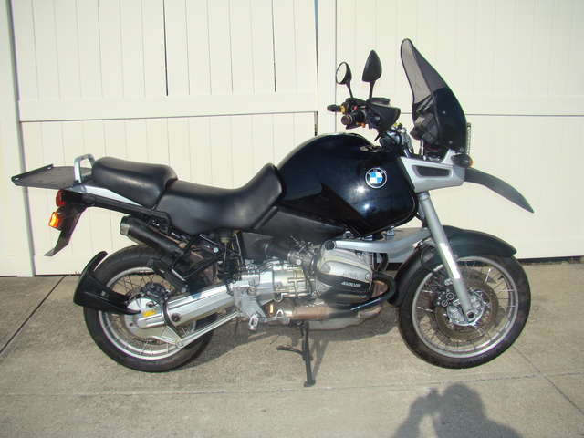 DSC02921 0380476 1994 BMW R1100GS, Black