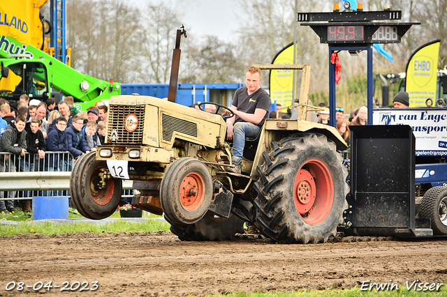 08-04-2023 Nijkerkerveen 2402-BorderMaker 08-04-2023 Nijkerkerveen