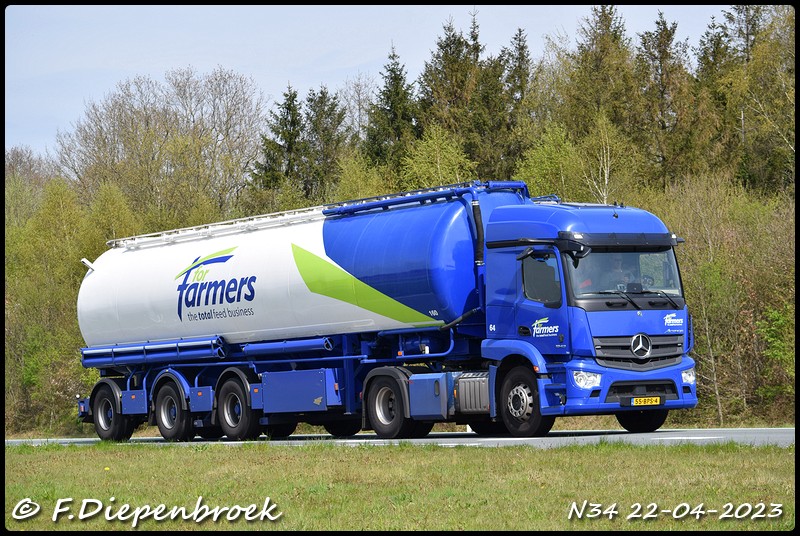 55-BPS-4 MB Actros For Farmers-BorderMaker - Rijdende autos 2023