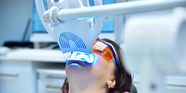 Teeth-Whitening Highline Dental
