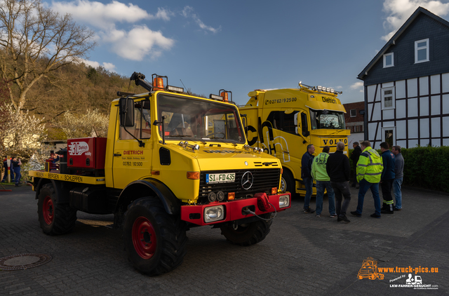 Freiwillige Feuerwehr Hilchenbach & Dietrich Mobil Freiwillige Feuerwehr Hilchenbach und der neue Berger der Firma Dietrich Mobility #truckpicsfamily