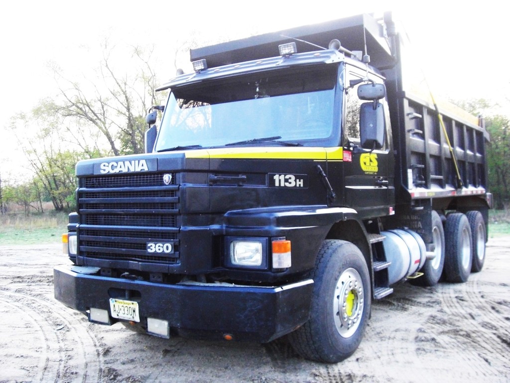 CIMG2459 - Trucks