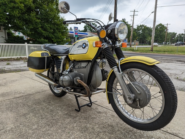 2987631 (36) 2987631 1972 BMW Custom R75-5 Lowered, Yellow