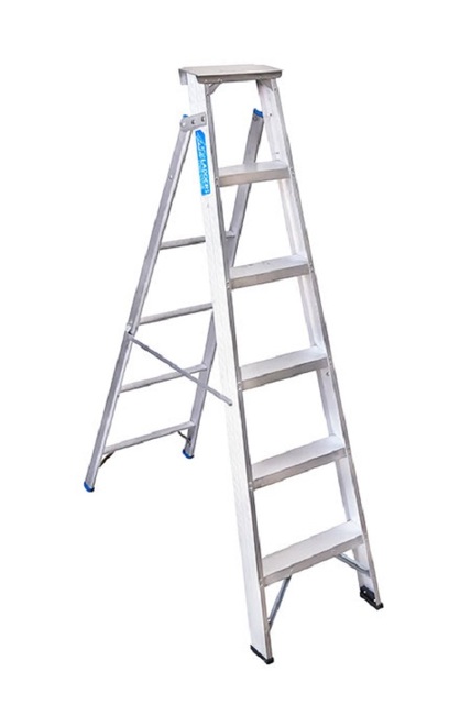 dual-type-step-ladder1 Al Mateen Scaffolding Industries LLC