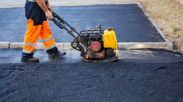 Screenshot 1 asphalt paving contractors near me