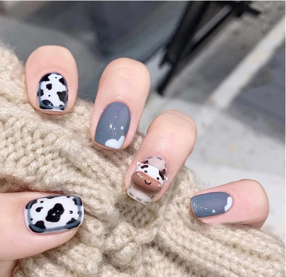 3D cow print nails Picture Box