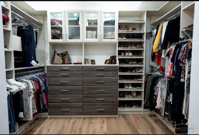 cabinet maker near me Custom Closets Soho