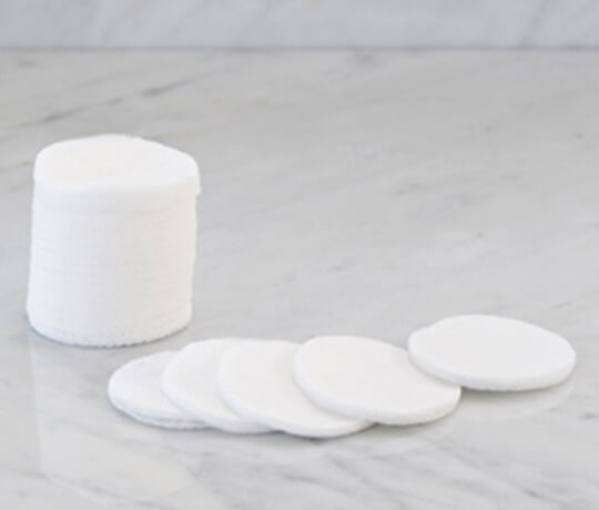 The Sustainable Beauty Essential: Organic Cotton P Organic Cotton Pads